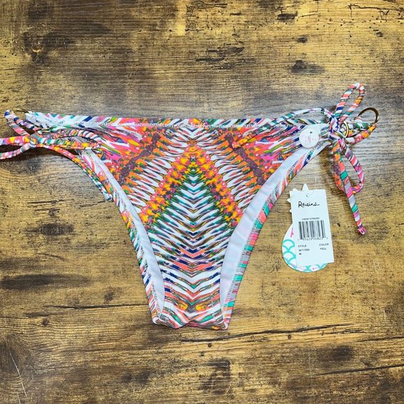 Raisins Stolen Heart Cheeky Stringer Bottom Medium NWT $38 - Picture 1 of 5